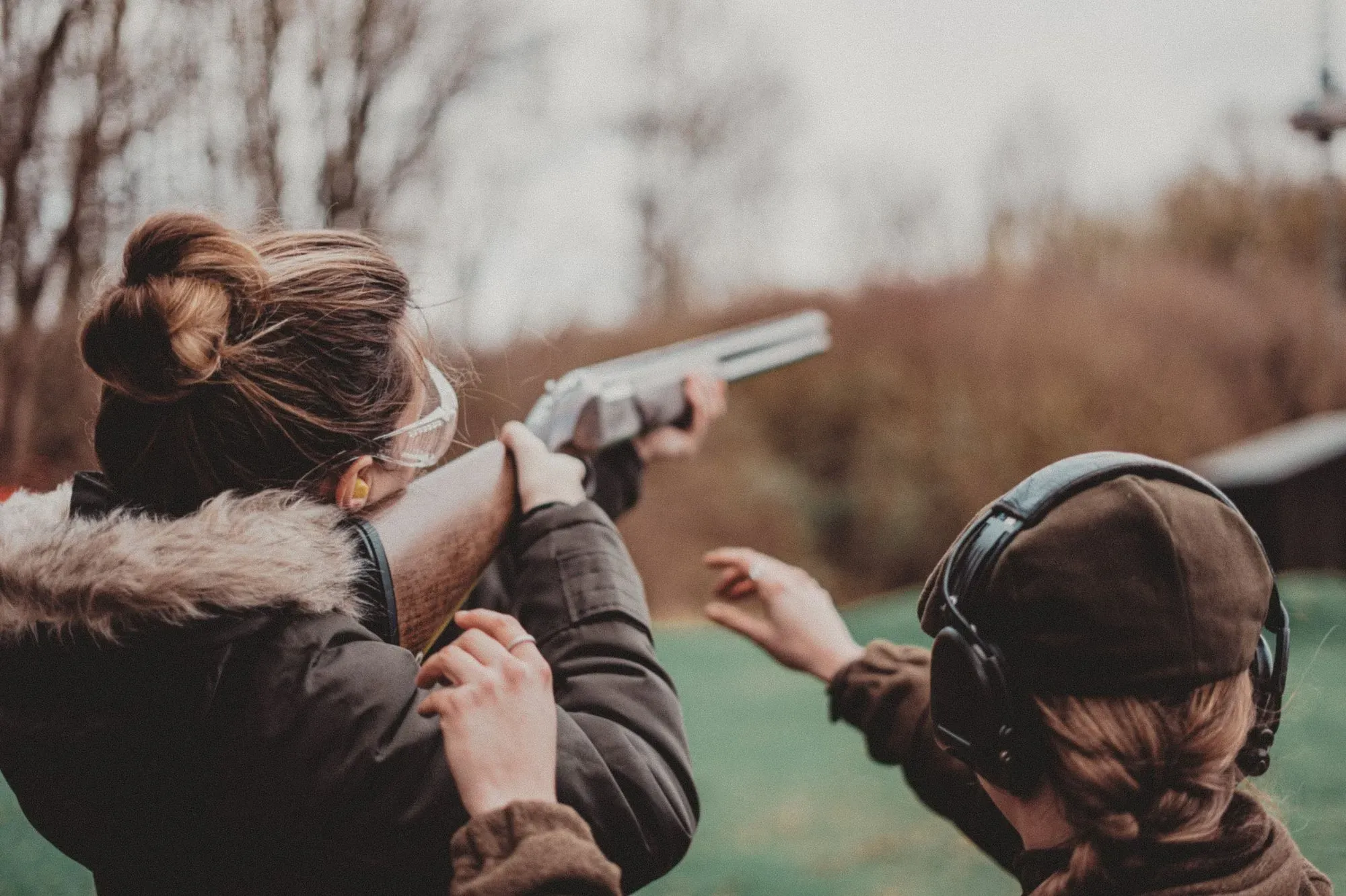 5 Tips on How to Dress Properly at a Shooting Range